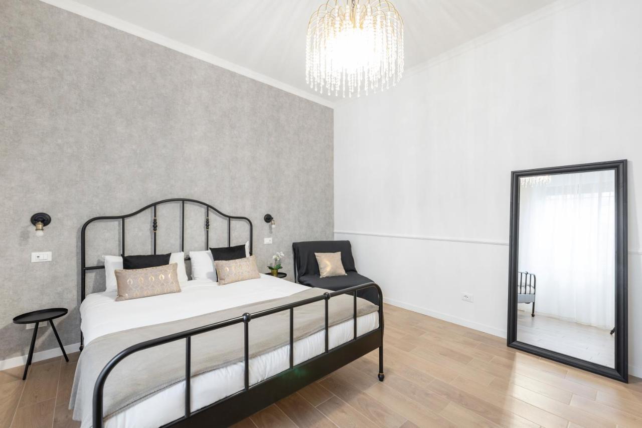Appartamento White Flat Ground Floor Roma Esterno foto